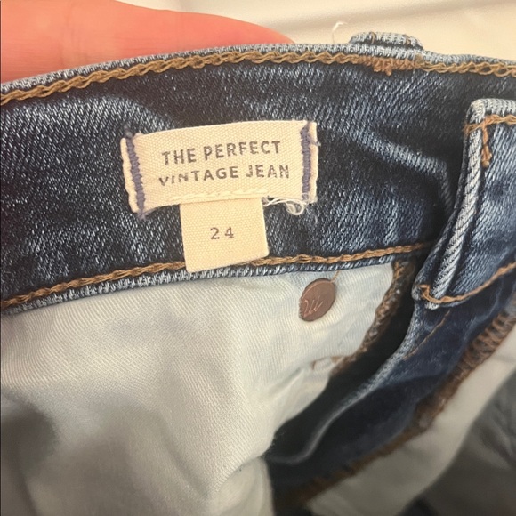 Madewell Indigo Denim Jeans - Picture 4 of 9
